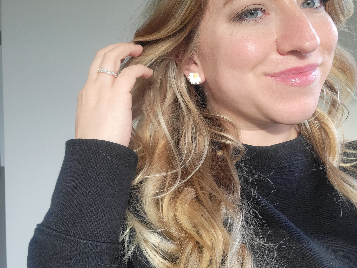 Classic Daisy Studs