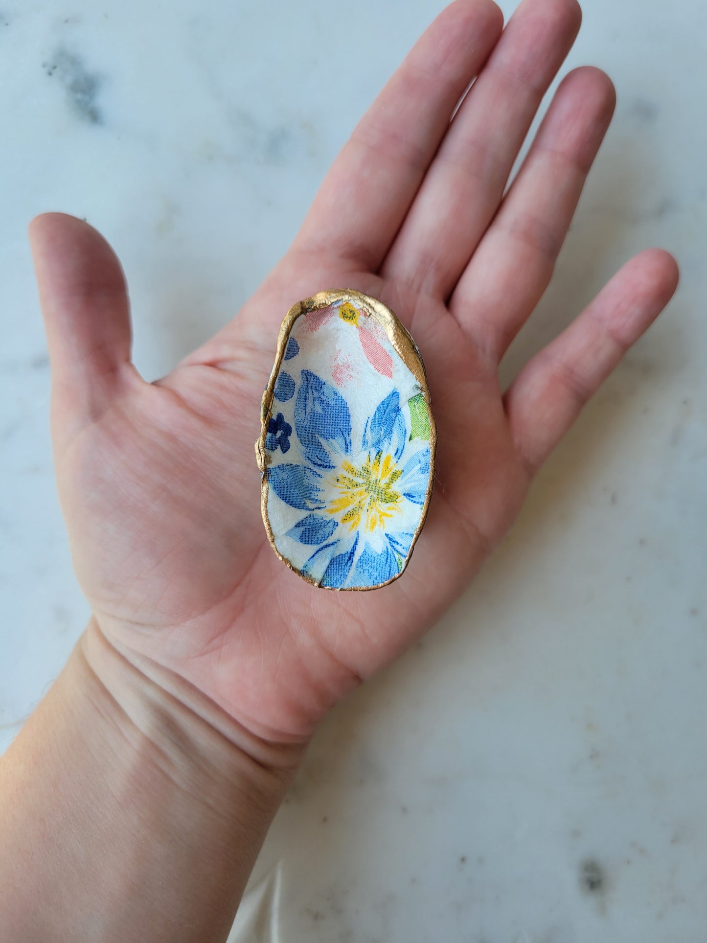 Oyster Shell Trinket Dish: Floral Print: Small Double Shell