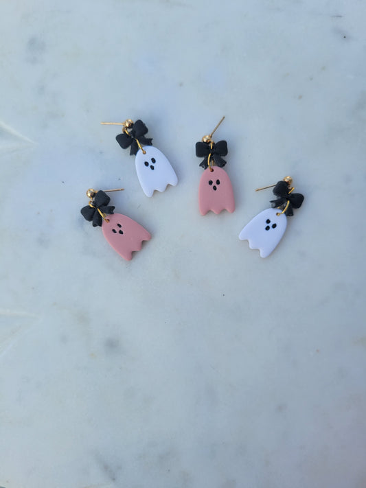 Ghosties in Bows