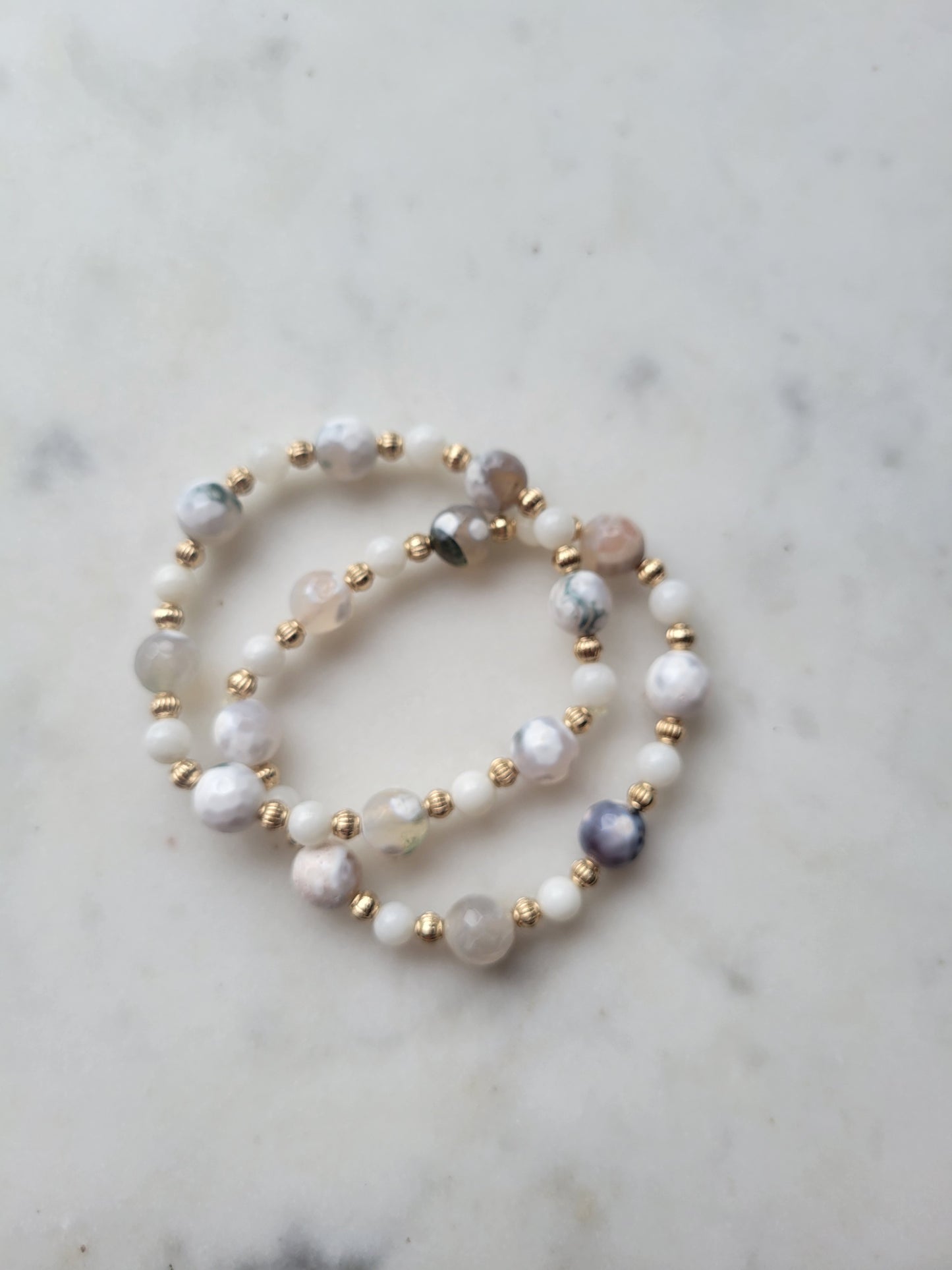 Agate & Shell Beaded Bracelet