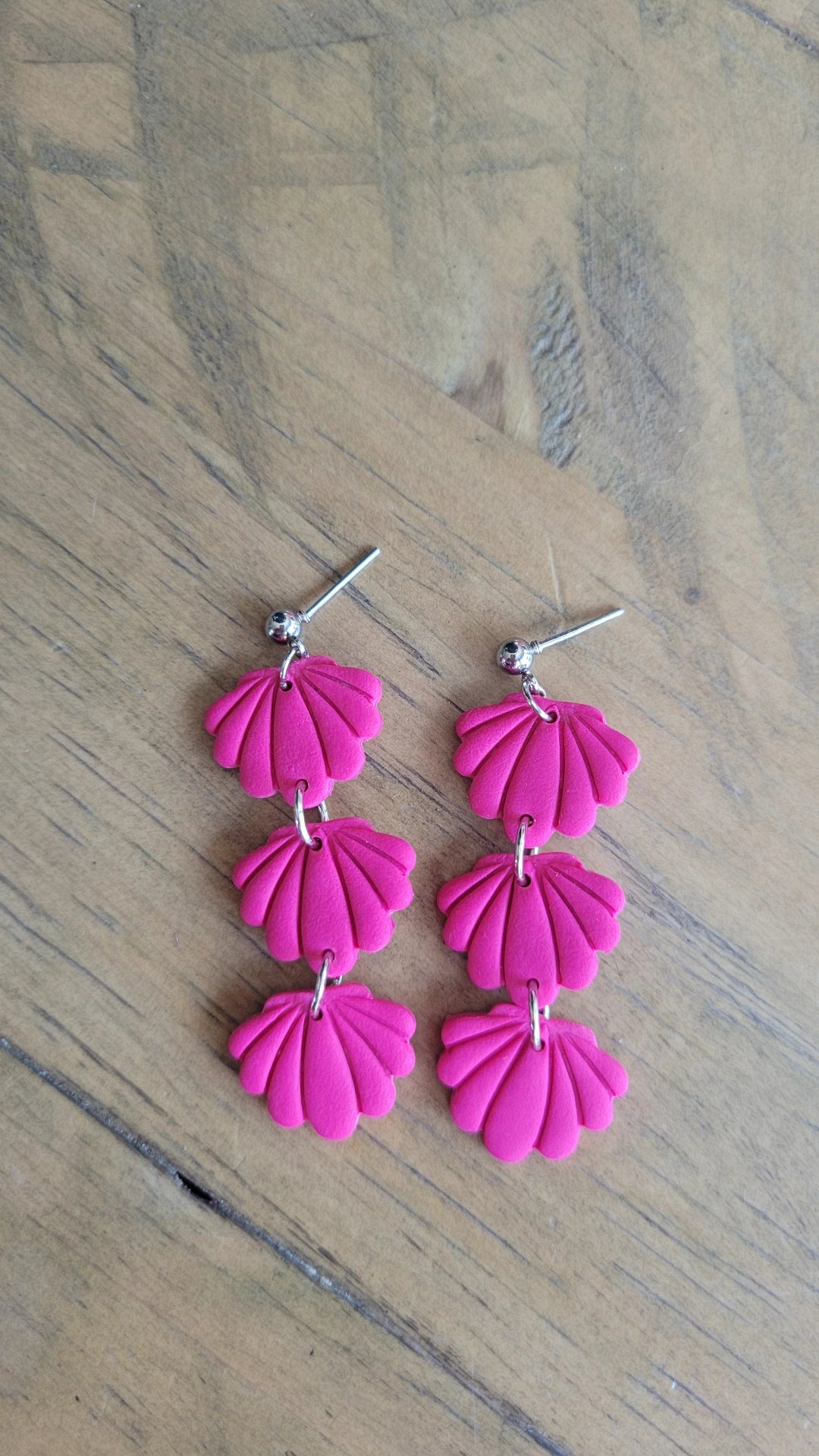 Seashell Long Dangles: Fuchsia