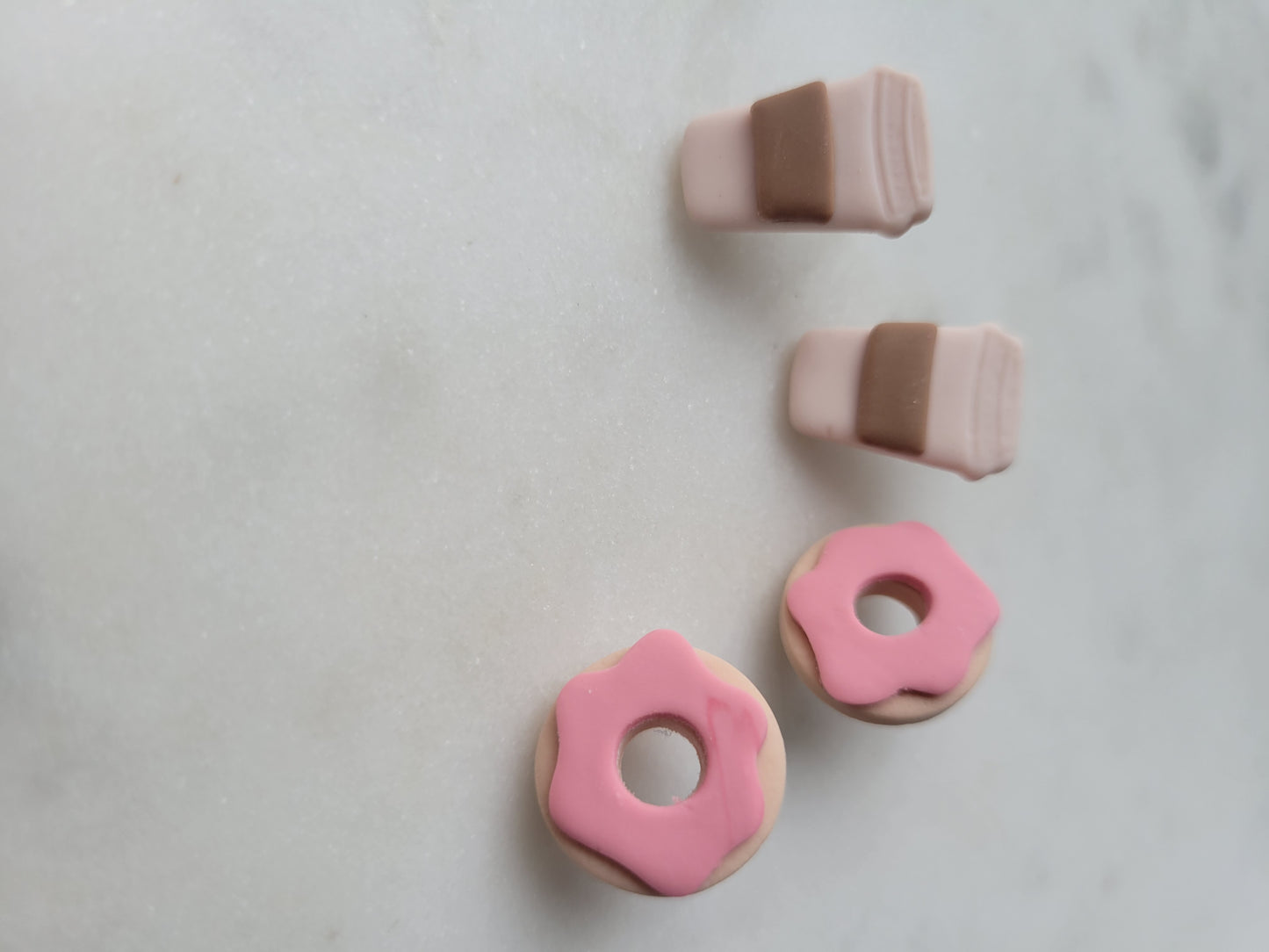 Donut Studs : Pink or Vanilla