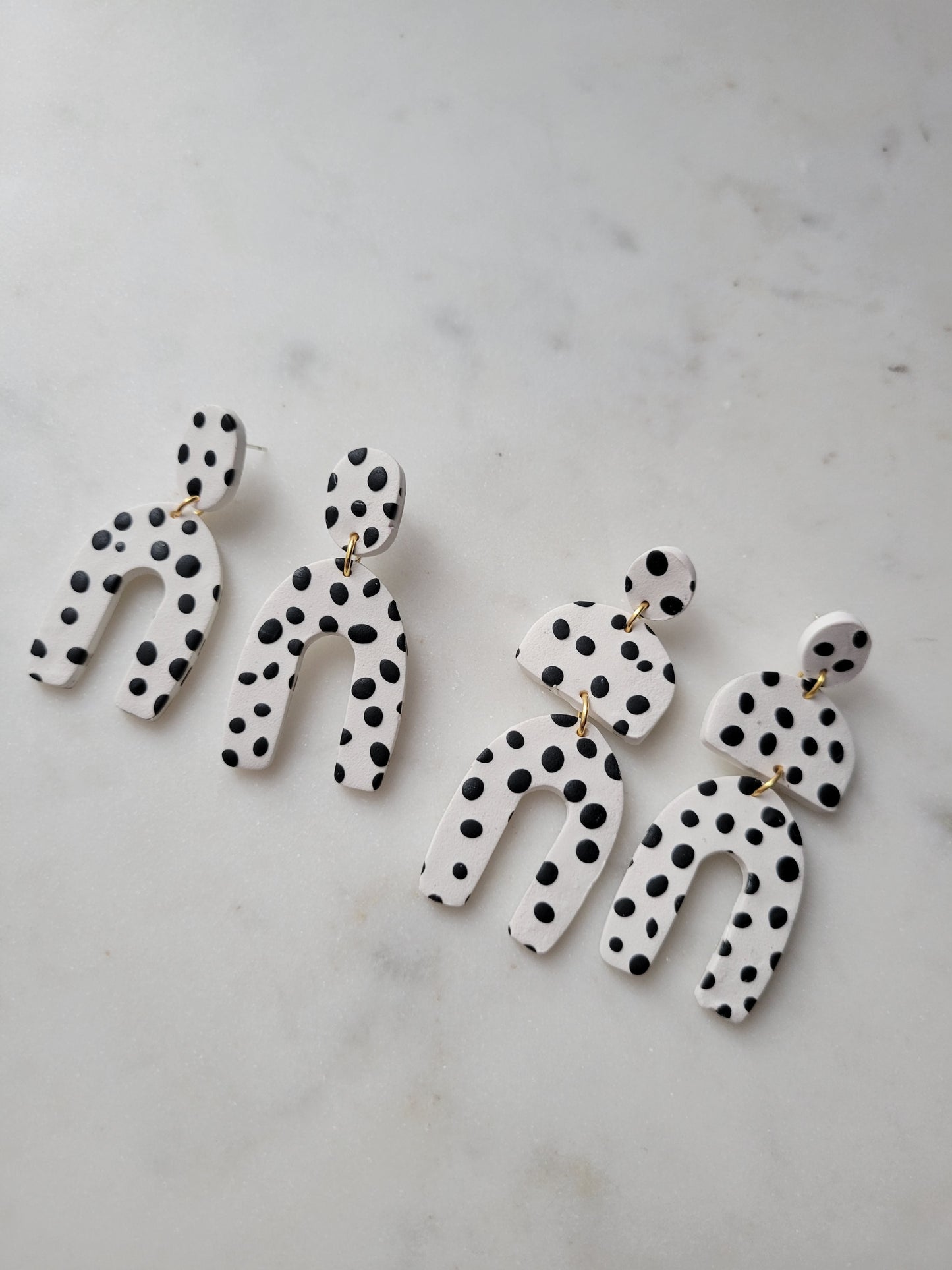 Dottie: Black and White