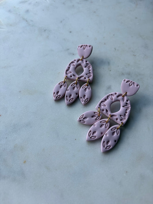 Daphne : Pale Pink