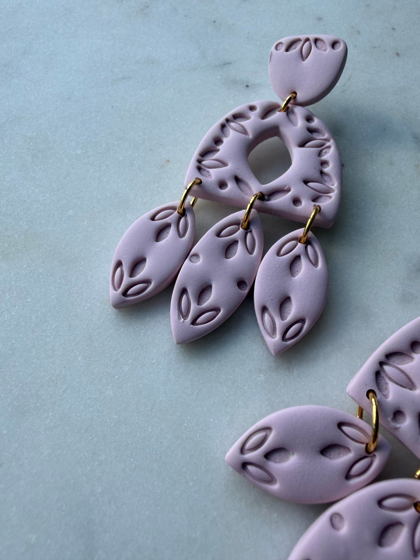 Daphne : Pale Pink