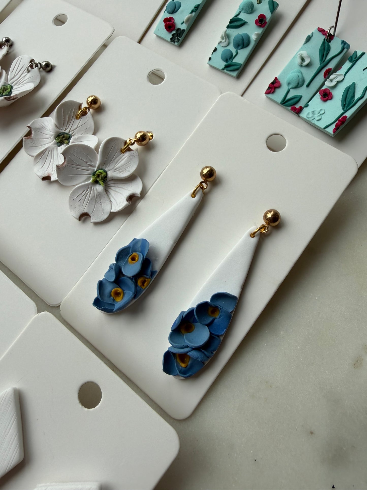 Floral Bestsellers Wholesale Bundle - MSRP: $350
