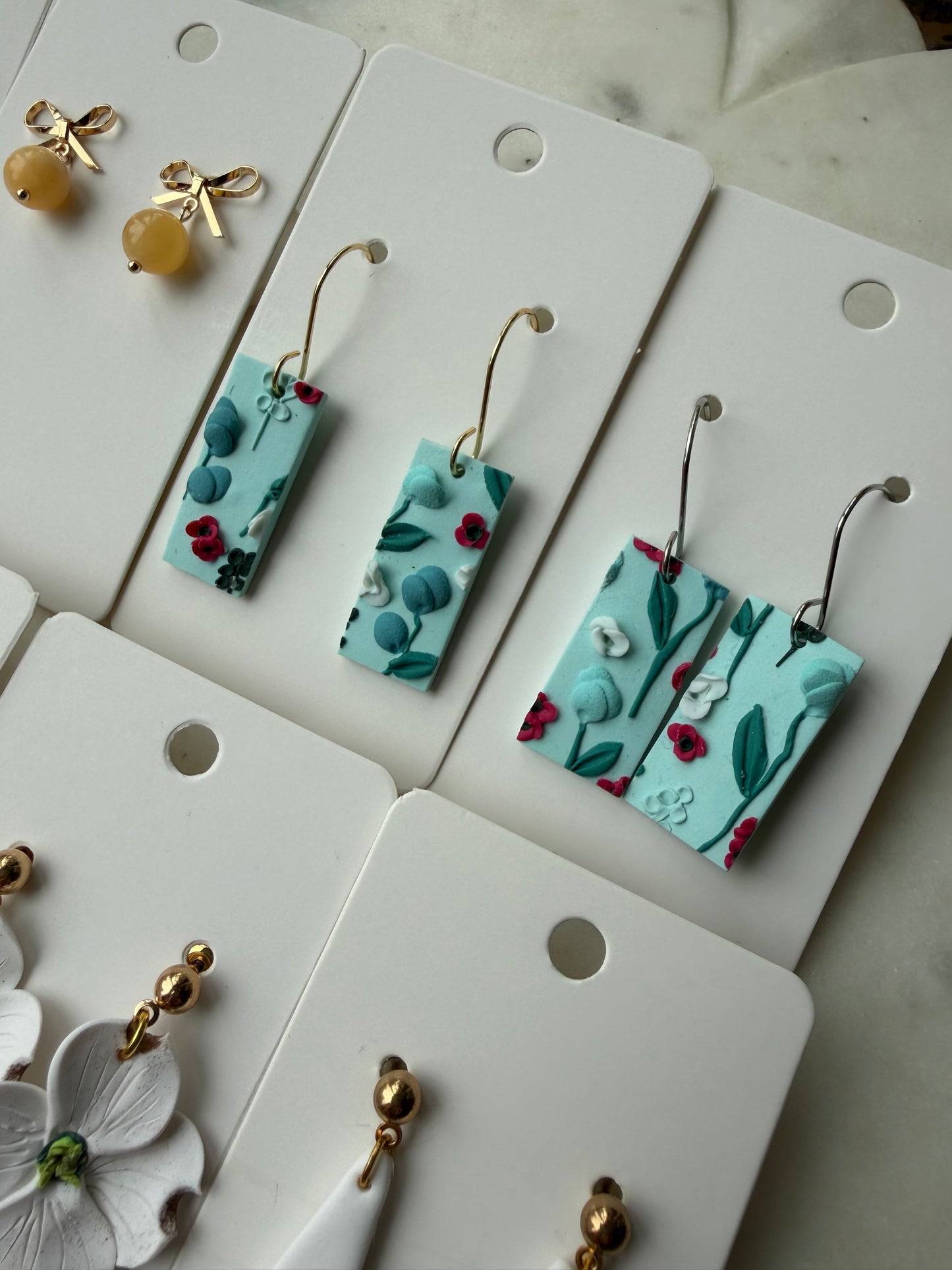 Floral Bestsellers Wholesale Bundle - MSRP: $350