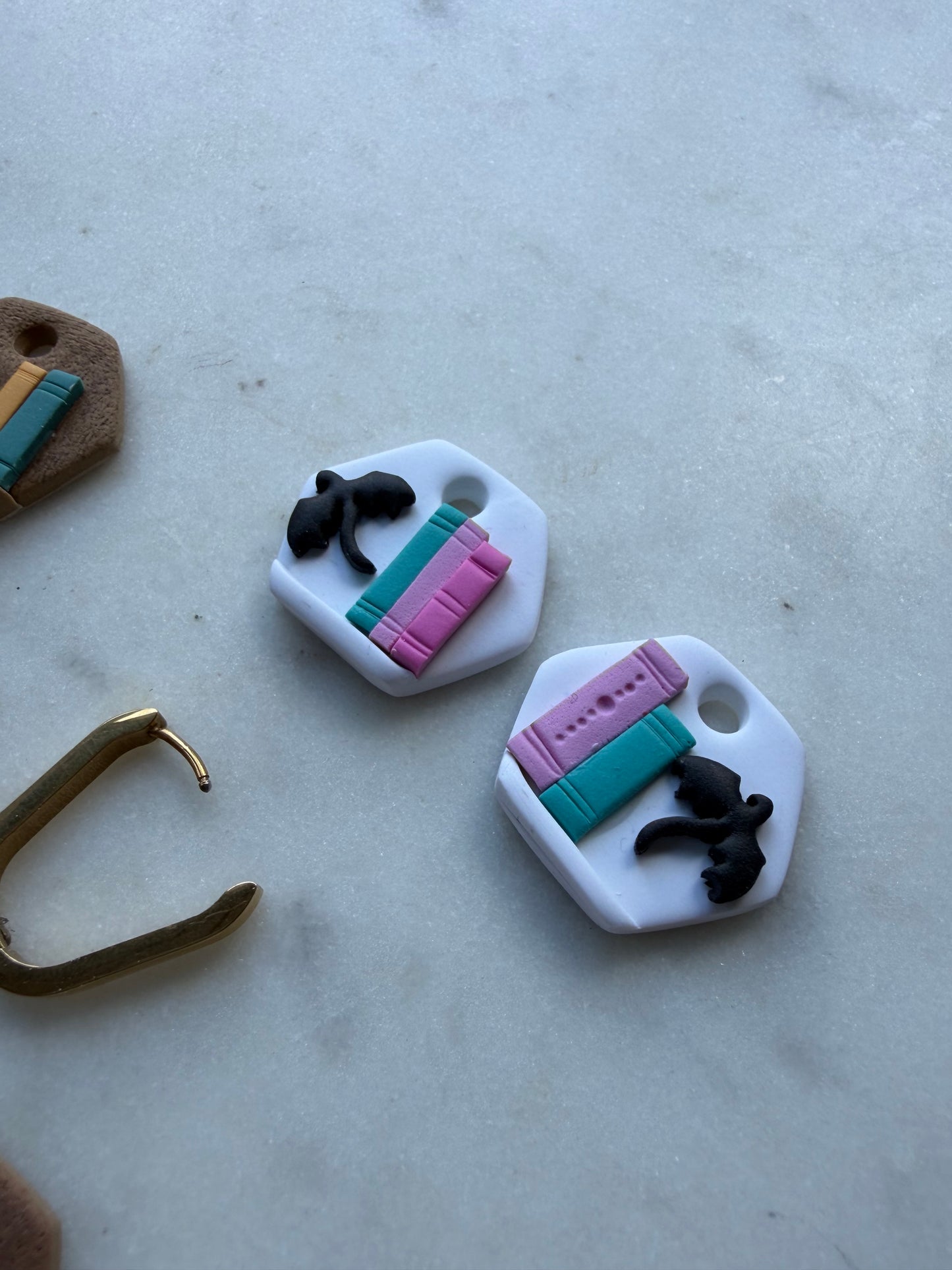 Bookish Dragon : Delta Charms