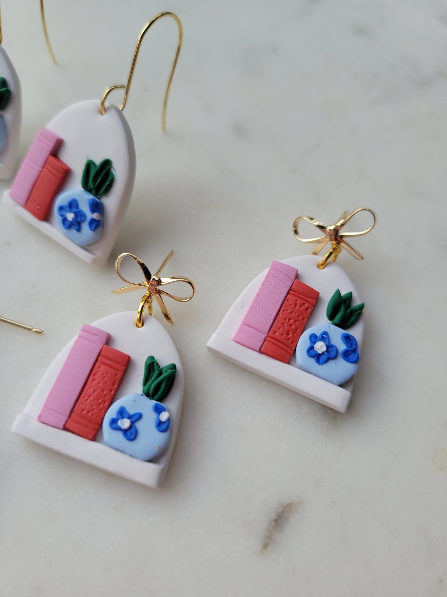 Books & Plants: Whimsical & Bright (Medium)