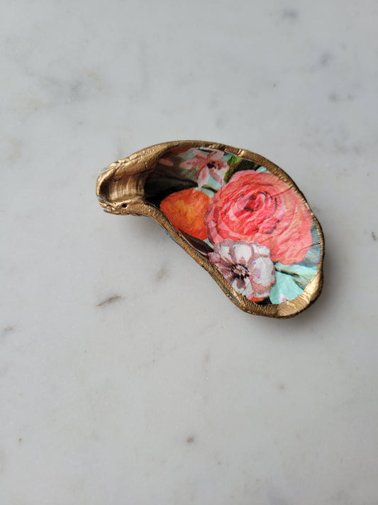 Oyster Shell Trinket Dish: Floral & Citrus