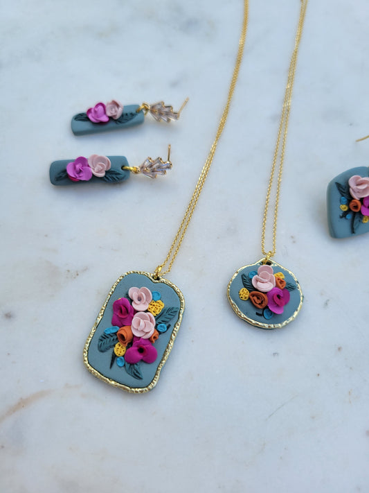 Necklace: Sage Bouquet [Very Limited]