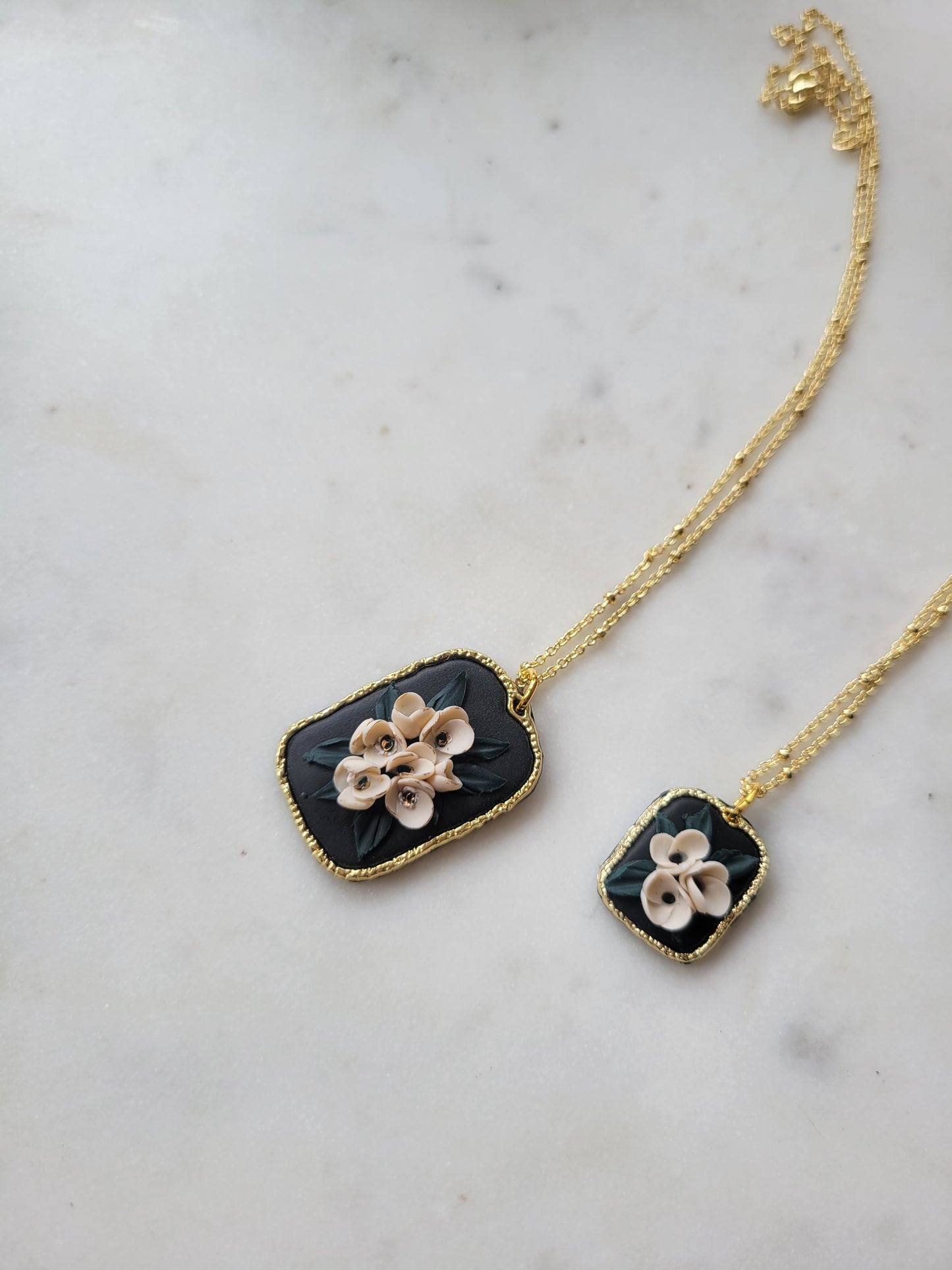 Audrey : Black and Cream Handcrafted Floral Necklaces