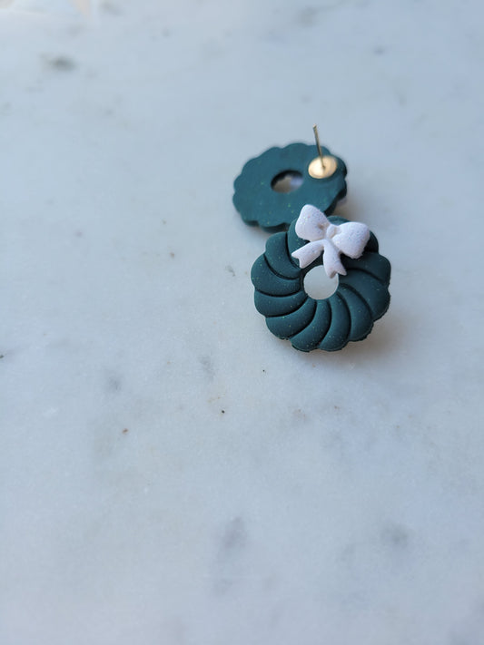 Wreath Studs