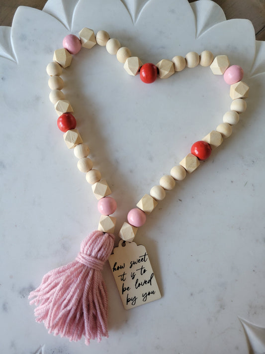 How Sweet Valentine's Table Beads